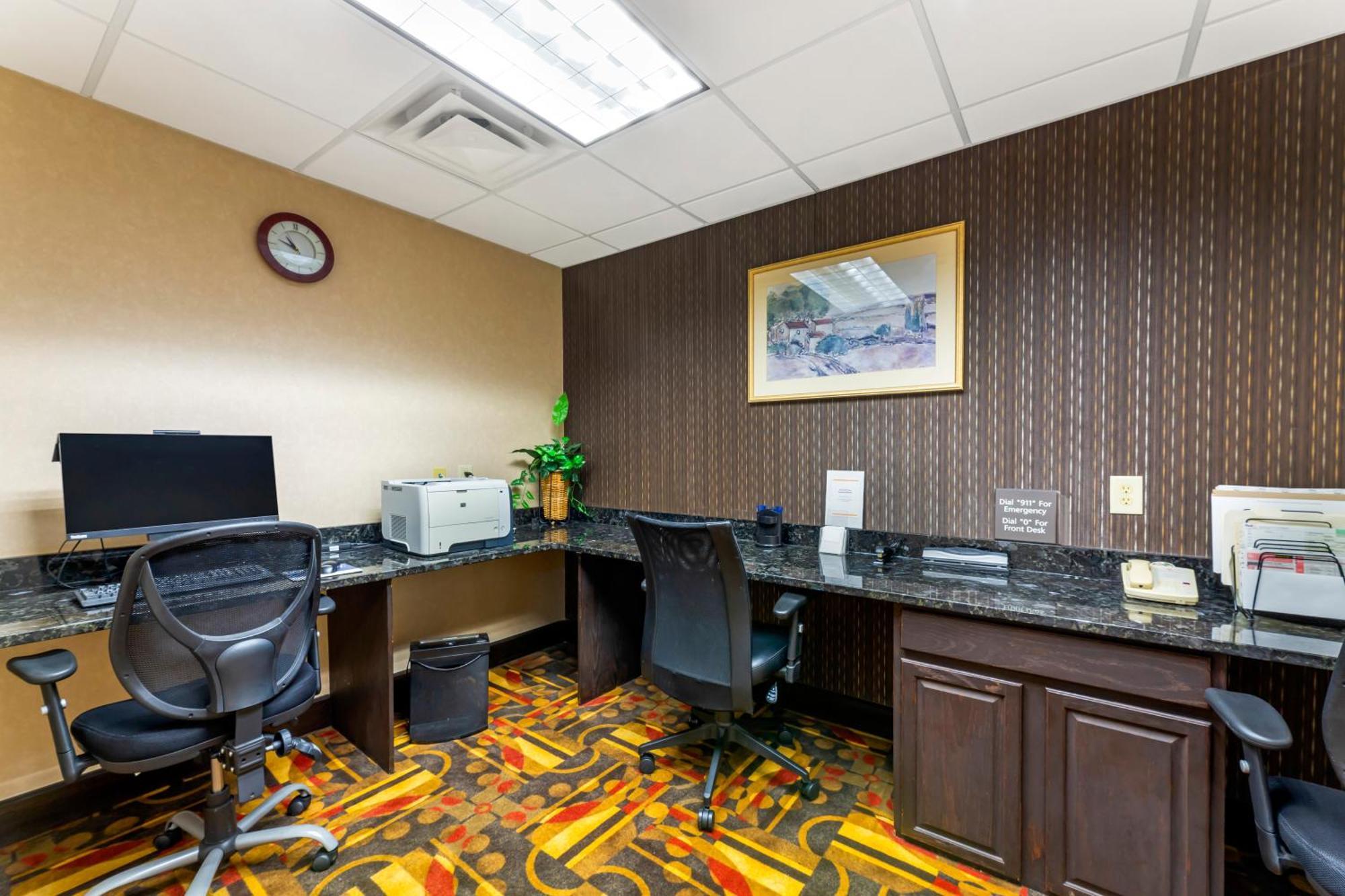 Comfort Inn, Cleveland South - Richfield Exteriör bild